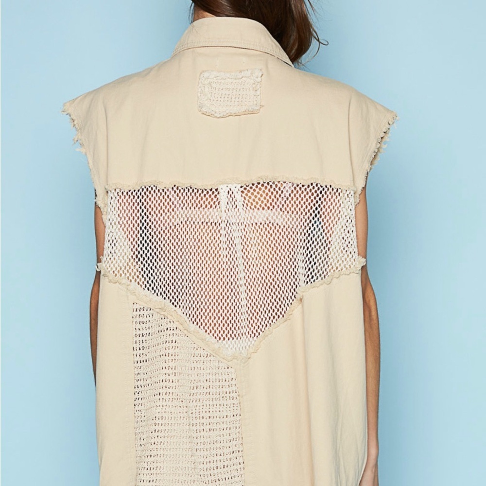 New POL Collar Neck Oversized Fit Vest In Twill W/ Stud & Mesh Details In Pink - Picture 3 of 6